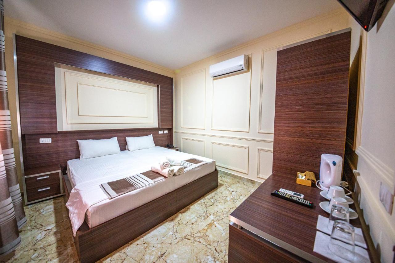 Qerret Royal Park Hotel מראה חיצוני תמונה