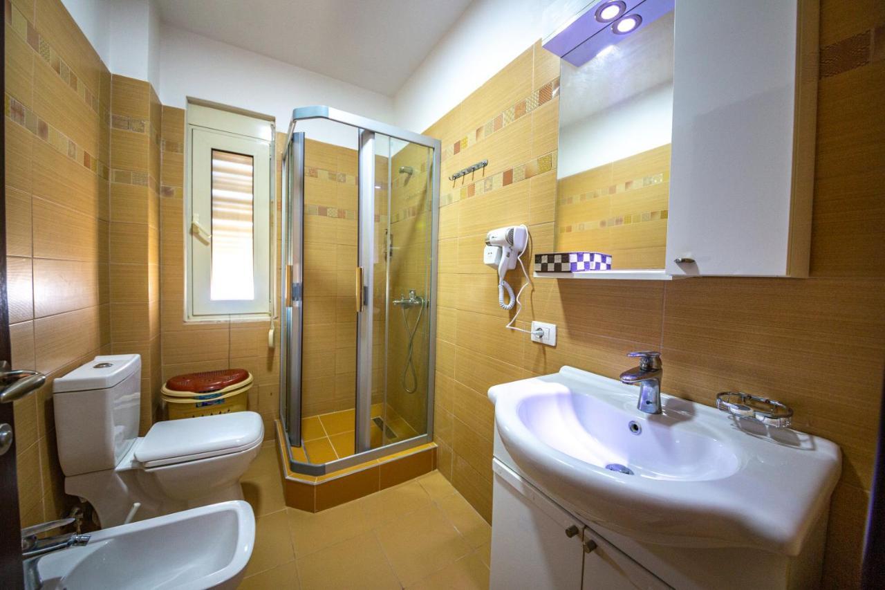Qerret Royal Park Hotel מראה חיצוני תמונה