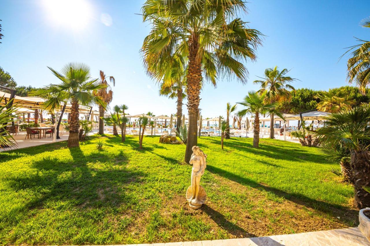 Qerret Royal Park Hotel מראה חיצוני תמונה