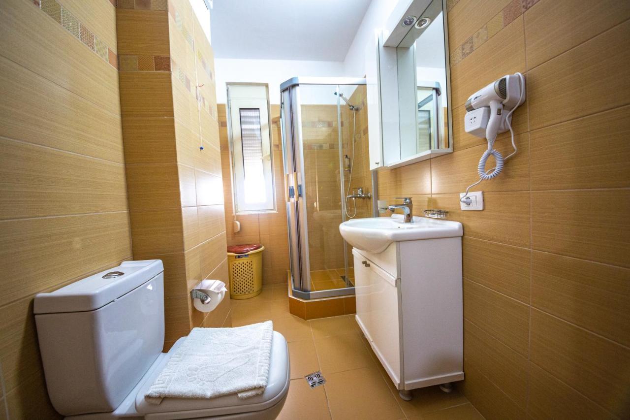 Qerret Royal Park Hotel מראה חיצוני תמונה